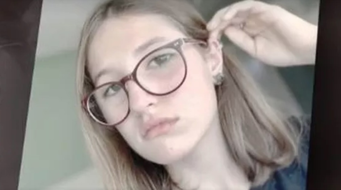 Adolescente que matou amiga com tiro acidental depõe