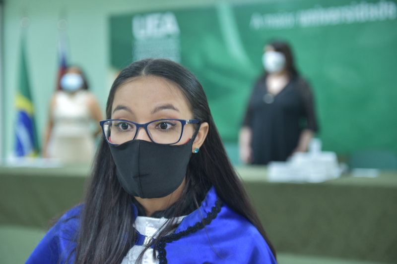 UEA faz colação virtual para mais de cem universitários em Manaus