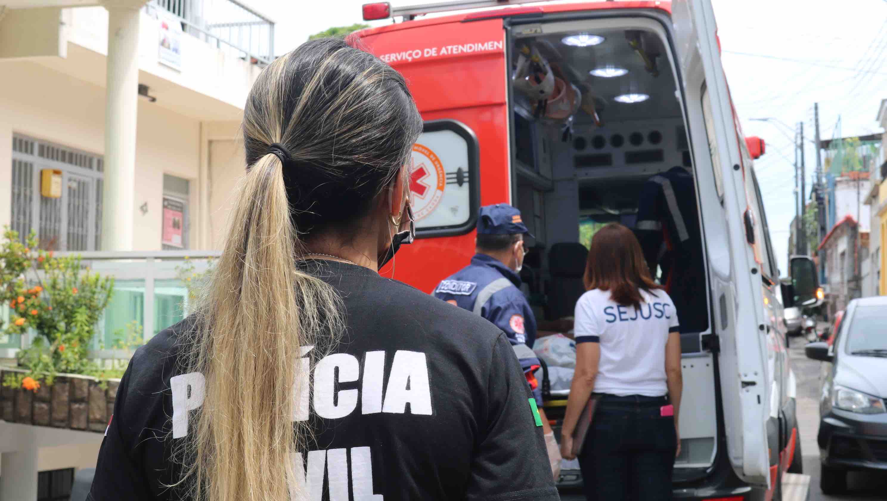 Desnutrida e abandonada, idosa deficiente é resgatada de residência em Manaus  