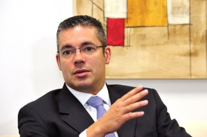 Josué Neto apresenta melhora, mas permanece internado após acidente de Jet Ski 