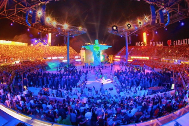 Defensoria e MP pedem suspensão do Festival de Parintins em novembro 