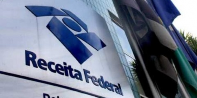 Ações de cobrança da Receita Federal permanecem suspensas, confira