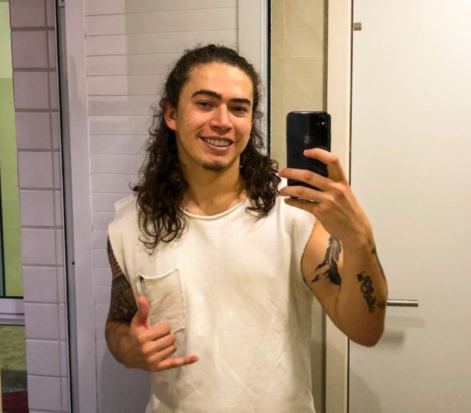 Whindersson anuncia que já pode gravar para Netflix show em Manaus