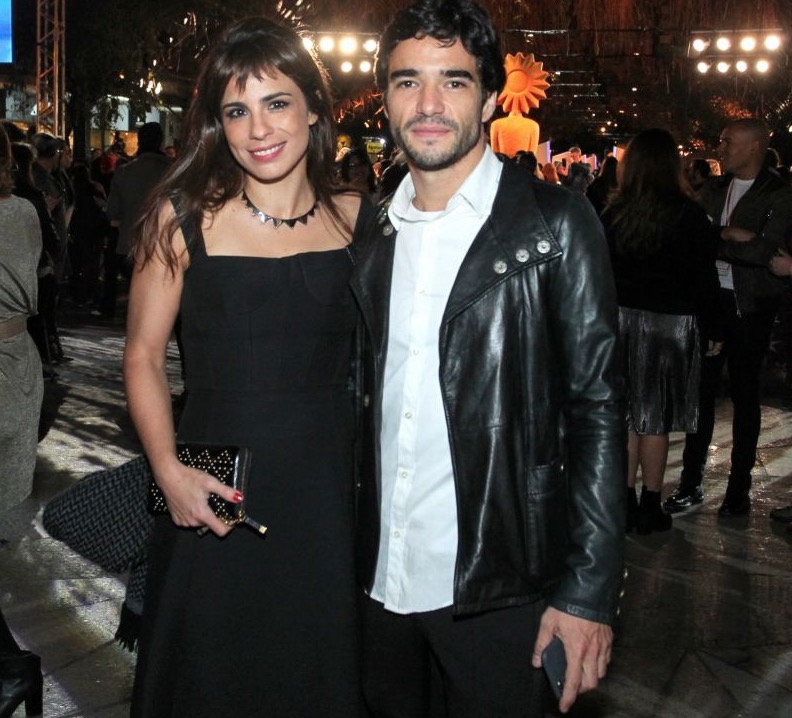 Maria Ribeiro se pronuncia após boatos de recusar a assinar divórcio de Caio Blat