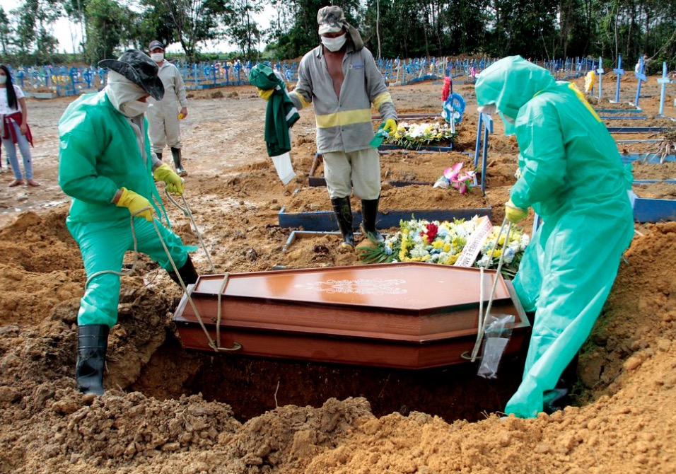 Levantamento mostra que mais pessoas morreram de Covid-19 no Amazonas