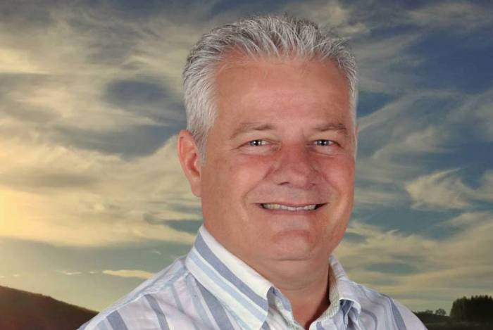 Aos 55 anos, prefeito de Duas Barras morre de Covid-19