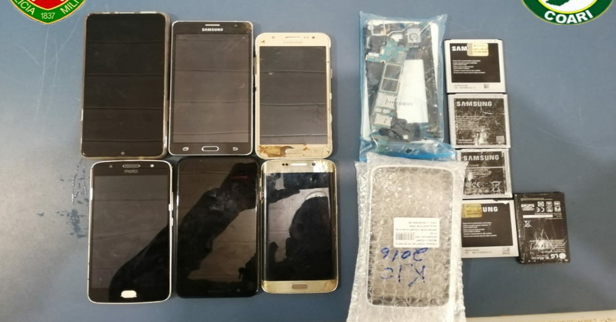 Dupla é presa ao tentar vender celular roubado na internet no Amazonas 