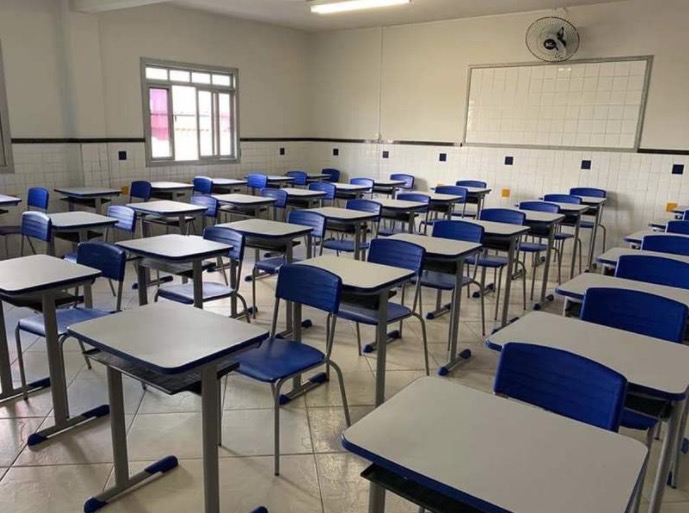 Centrais Sindicais criticam governo e exigem retorno das aulas remotas em Manaus