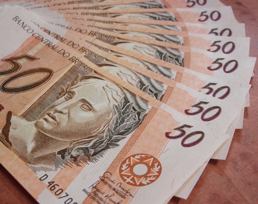 Senado aprova auxílio de R$ 600 para trabalhadores do esporte