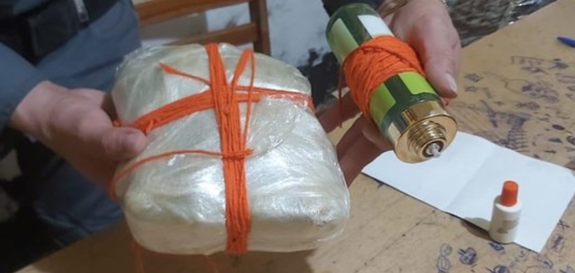 Homem é preso após arremessar pacote com drogas em presídio no Amazonas 