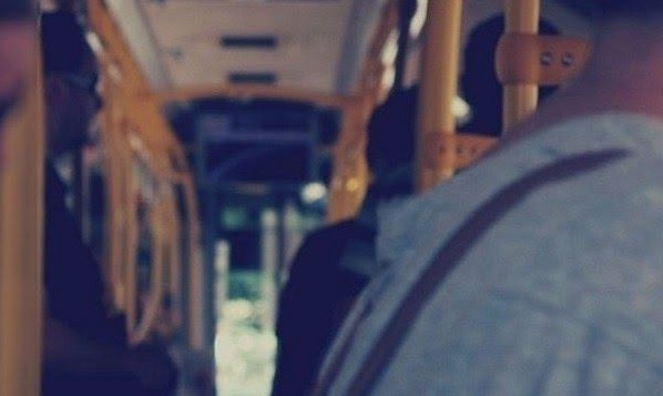 Homem apalpa adolescente em estação de ônibus e é preso em Manaus 