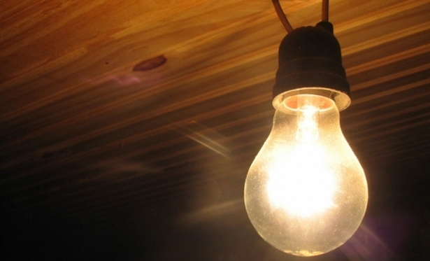 Cooperação com Amazonas Energia leva tarifa social a mais 220 mil famílias