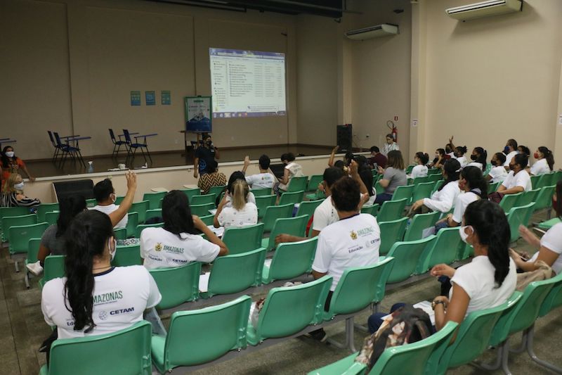 FVS faz treinamentos em protocolos para volta às aulas em Manaus