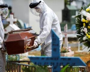 Covid ‘associa-se’ a grandes negócios e mata mais 58 amazonenses