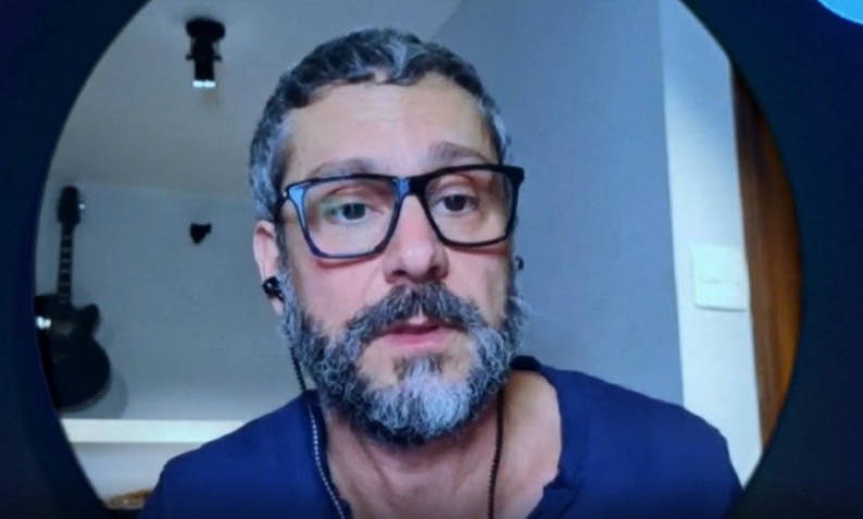 Alexandre Nero ‘mata’ Regina Duarte no programa de Fábio Porchat