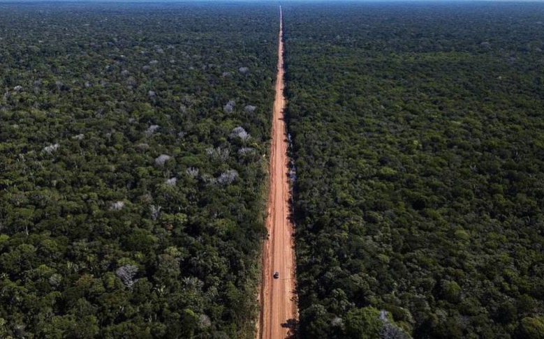 Juíza nega pedido para suspender licitação para asfaltamento da BR-319