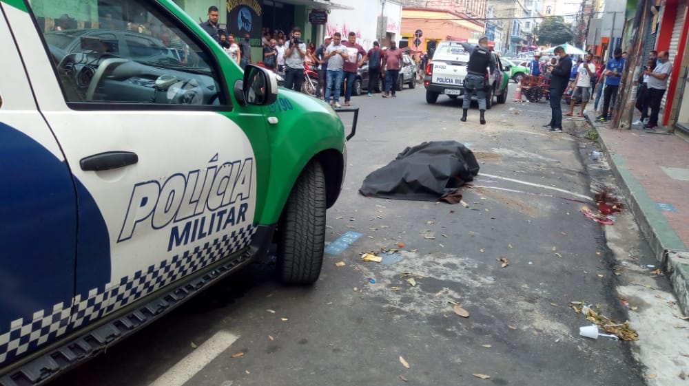 Vendedora de refrigerantes é assassinada com sete tiros em Manaus