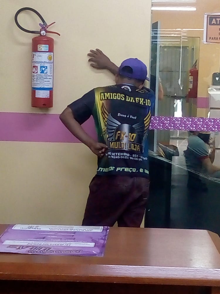 Mulher flagra mensagem da amante e é agredida pelo marido em Manaus