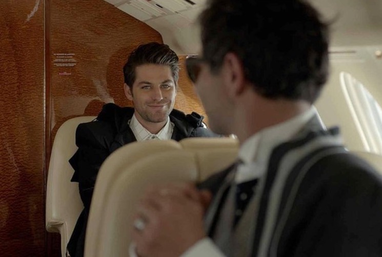 Corpo de galã mexicano é encontrado dentro de carro abandonado