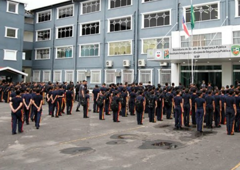 MP-AM recomenda a PM que não cobre taxas em colégios militares