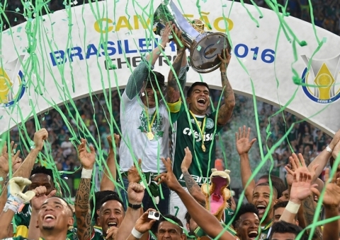 Verdão conquista 9◦ título do Campeonato Brasileiro e entra para a história