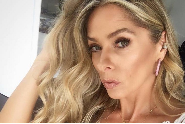 Adriane Galisteu diz que vai cumprir promessa e ficar nua na TV