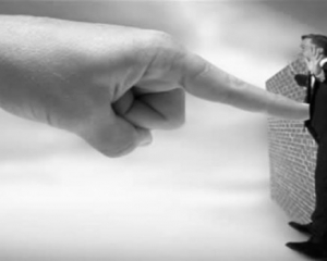 Dedo duro pode virar profissão