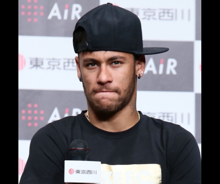 Neymar e Messi lamentam acidente de avião com equipe do Chapecoense