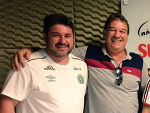 Narrador cedeu lugar no voo a colega que sonhava cobrir final da Chape