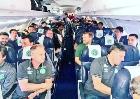 Voo da chapecoense. Sobrevivente grava vídeo. Veja