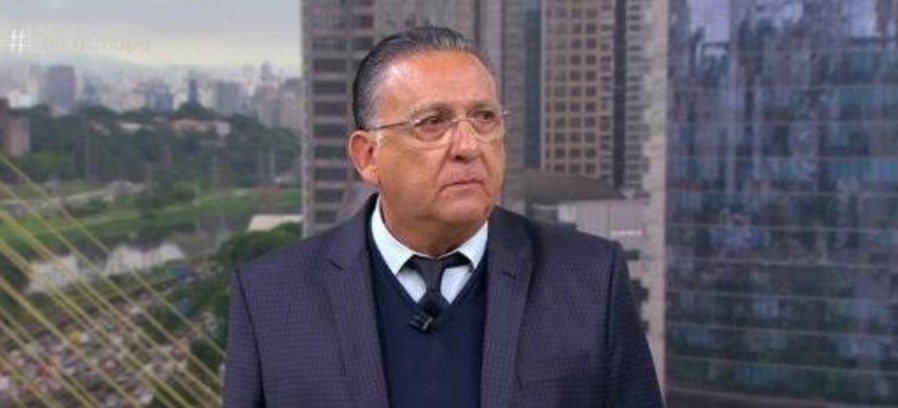 Galvão Bueno chora ao vivo em narração de velório da Chapecoense; internautas se emocionam