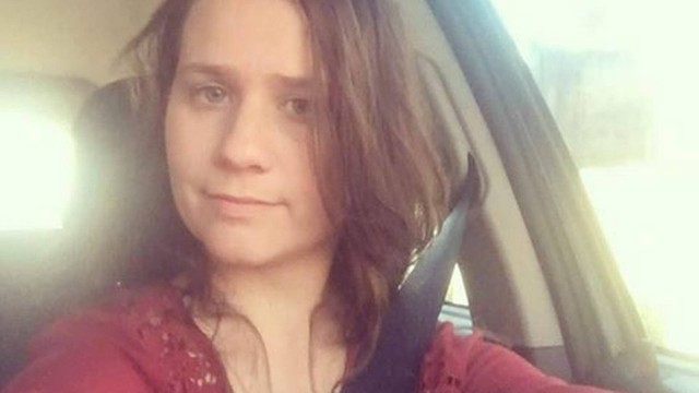 Fotógrafa morta em queda de helicóptero é homenageada nas redes sociais