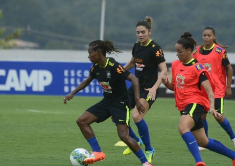 Brasil enfrenta Costa-Rica hoje na Arena da Amazônia