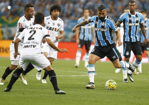 Grêmio empata com Atlético-MG e é campeão da Copa do Brasil 
