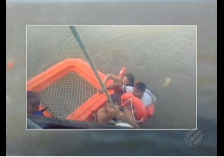 Três pessoas morrem e várias estão desaparecidas após naufrágio de embarcação no Pará