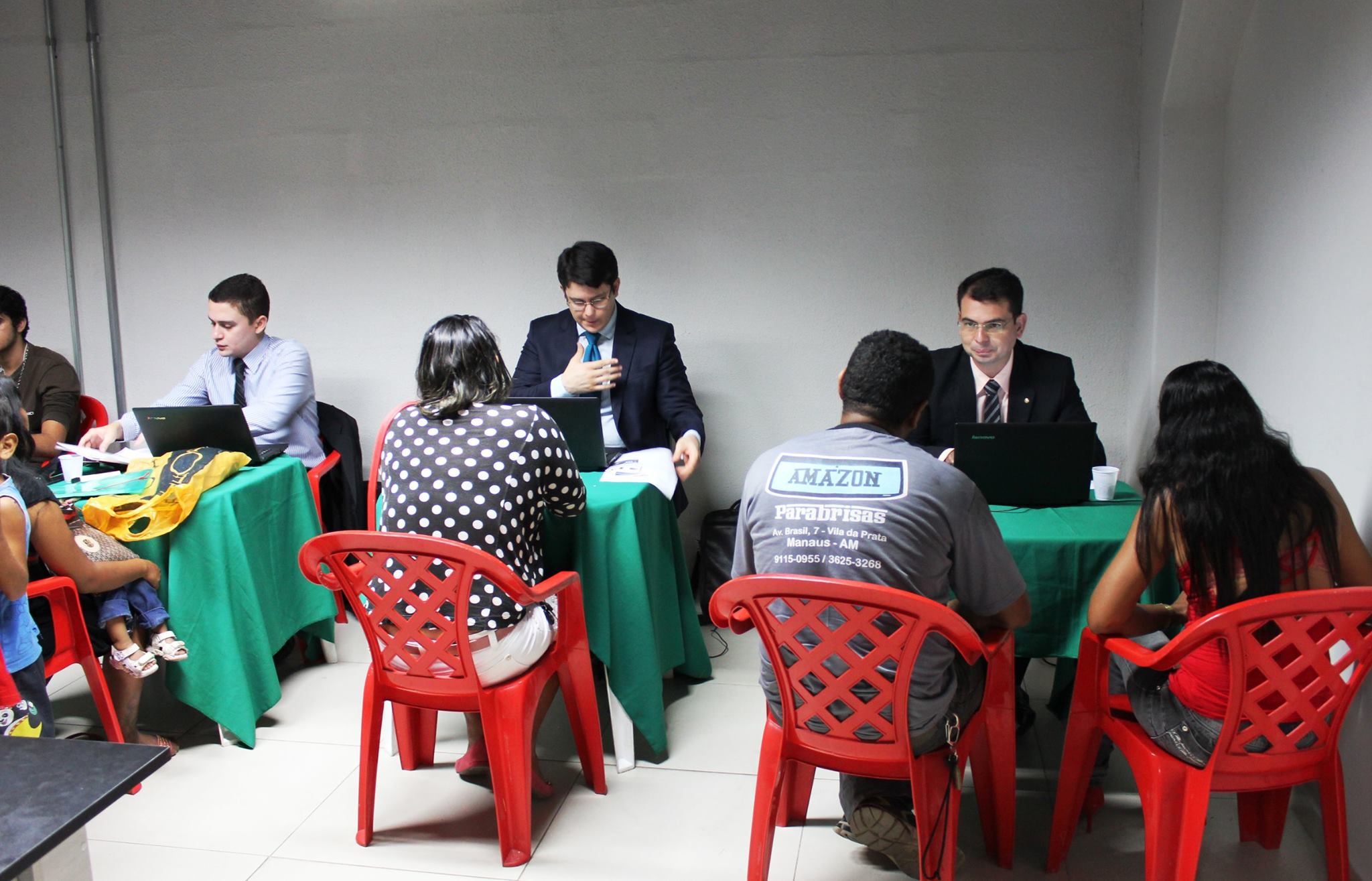 Ação oferece serviços jurídicos gratuitos e emissão de documentos em Manaus