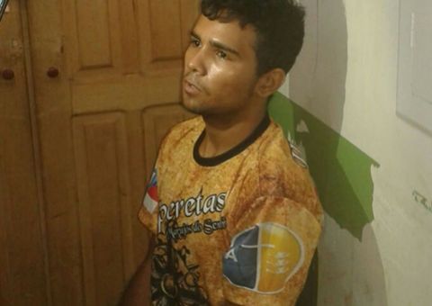 No Amazonas, pai entrega filho suspeito de homicídio para à polícia