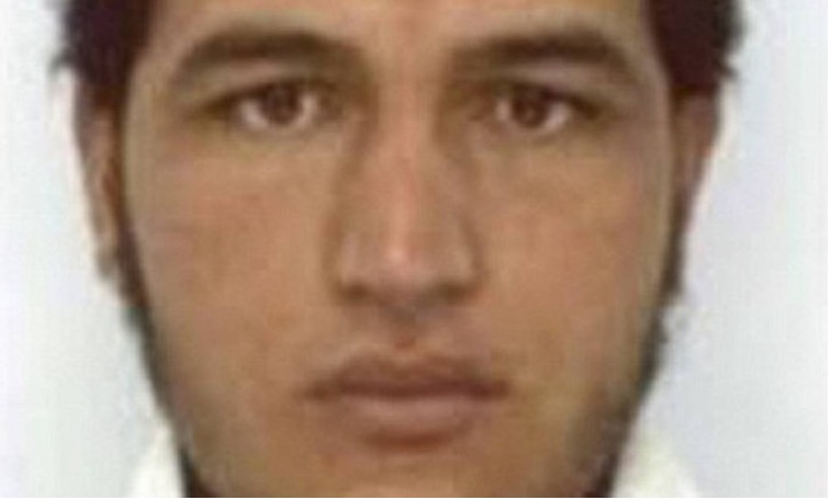 Imprensa publica fotos de tunisiano suspeito de ataque de Berlim 