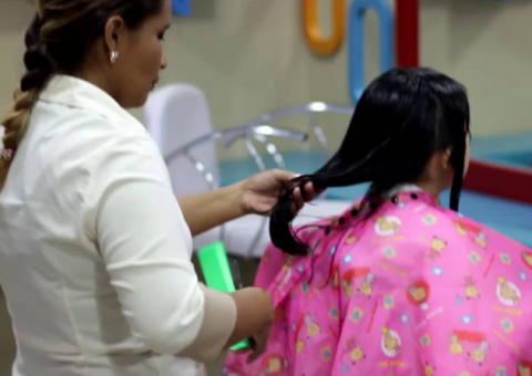 Salão abre 35 vagas de trabalho em shopping de Manaus