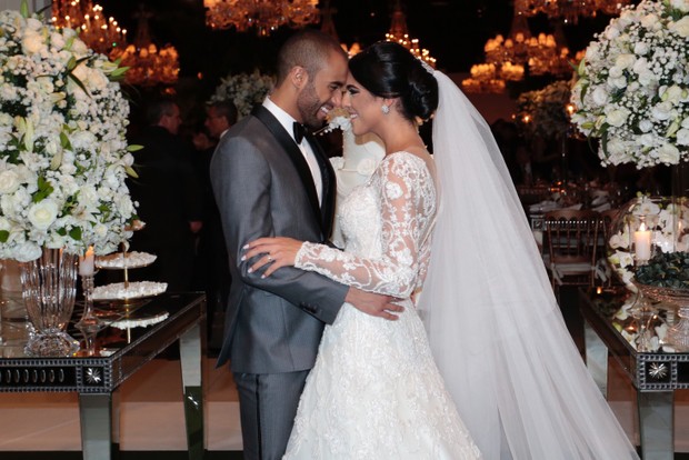 Veja fotos do casamento luxuoso de Lucas Moura
