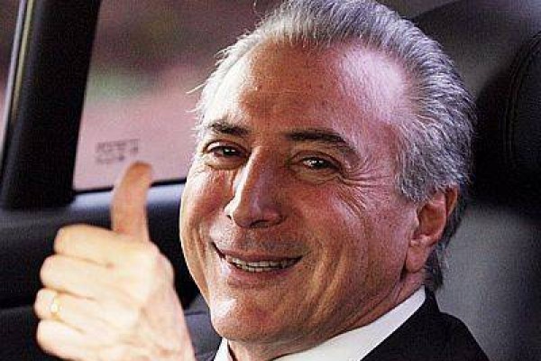   Temer irá gastar R$ 1,75 milhão em lanchinhos presidenciais 