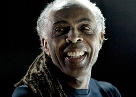 Gilberto Gil decide processar internauta por comentário racista