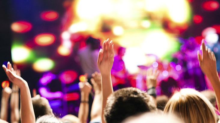 Saiba os lugares onde 2017 já chegou 