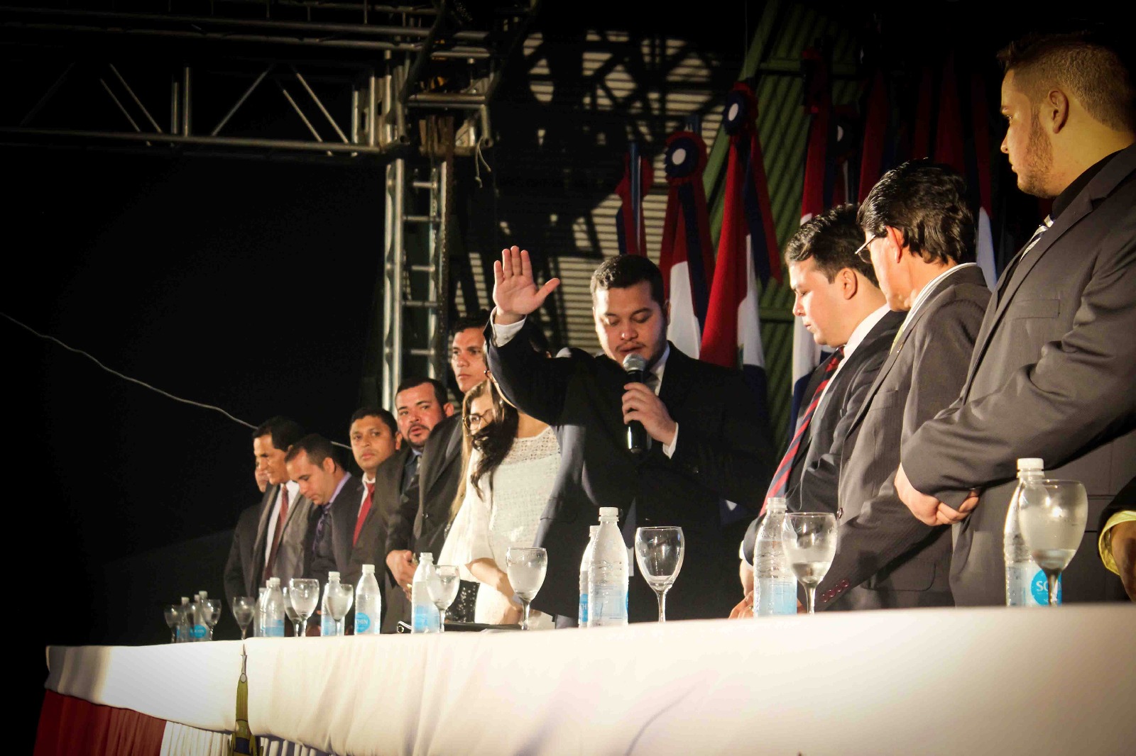 Adail Filho é empossado como prefeito de Coari