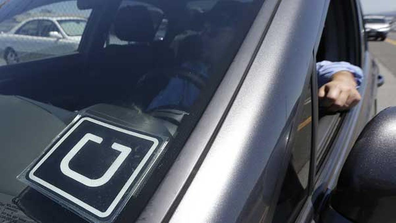 Motorista do Uber é morto a facadas por travestis na Zona Sul