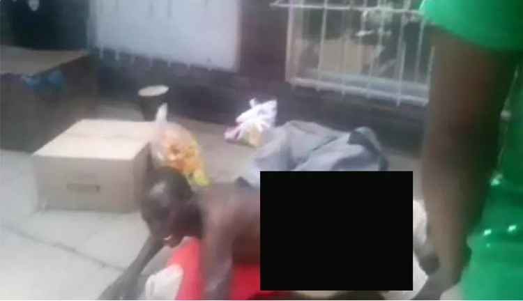 Homem choca clientes ao fazer sexo com manequim de loja