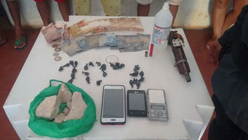 Grupo é preso suspeito de tráfico de drogas no Amazonas