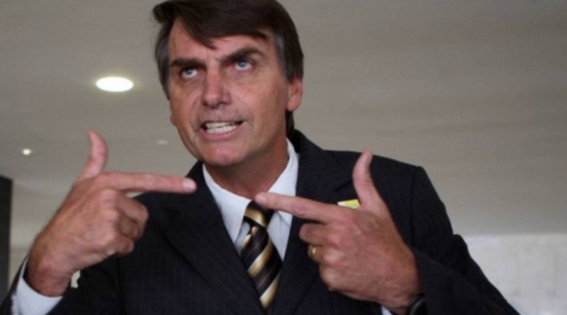 Bolsonaro polemiza ao compartilhar vídeo com ‘soluções’ para presídios