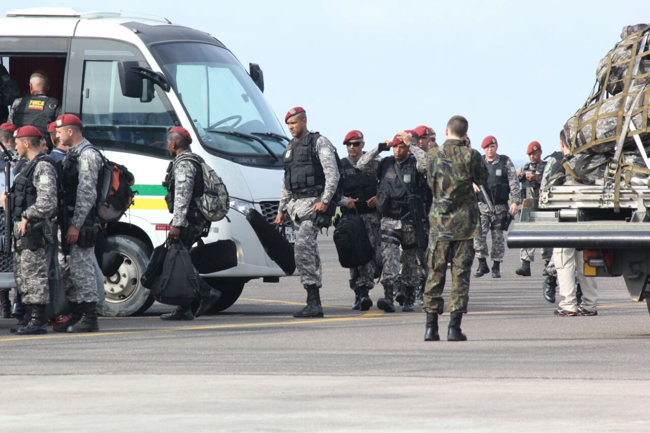 Segunda aeronave trazendo Força Nacional chega a Manaus 