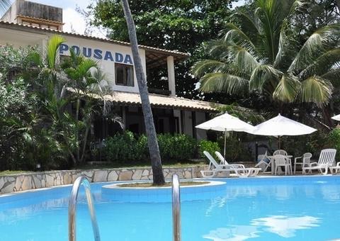 Criança morre afogada após invadir pousada para brincar na piscina 